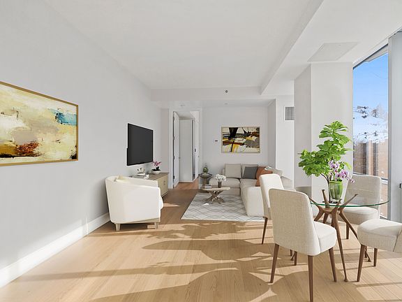 3rd image of 519 Borden Ave APT 1G