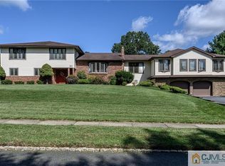 221 Eyland Ave, Succasunna, NJ