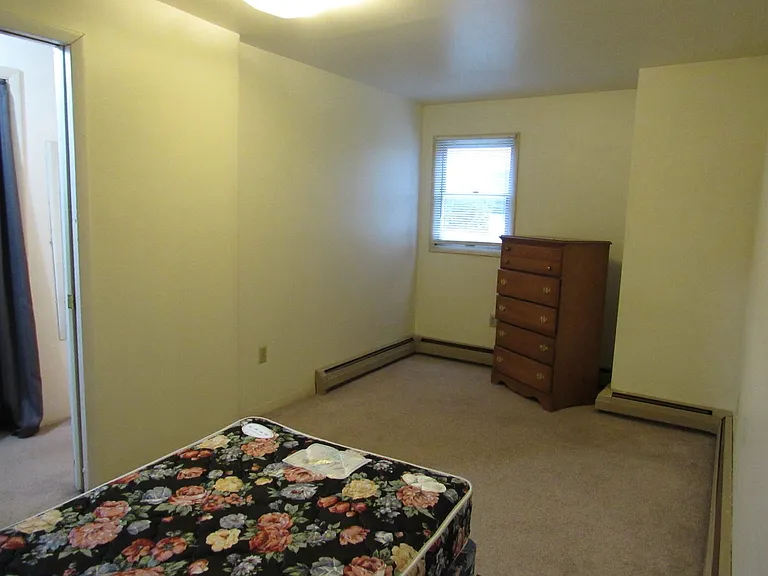 777 Wayne Ave #1-6 — Photo 22