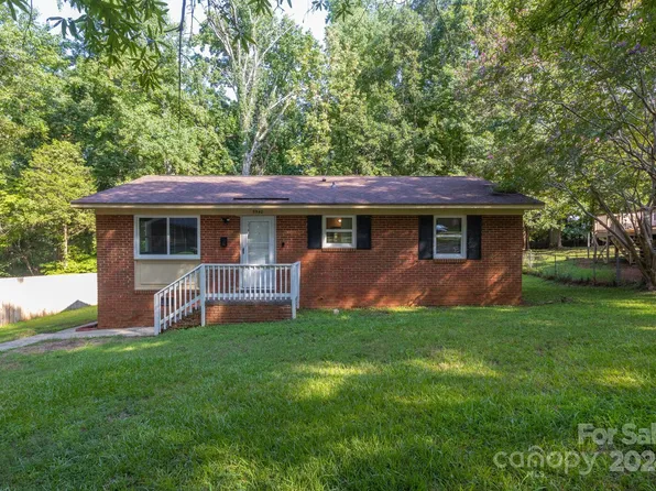 9540 Loblolly Ln, Charlotte, NC 28210