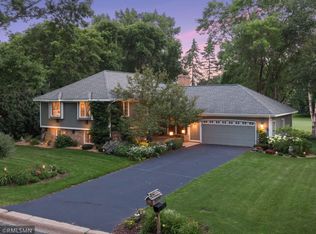 14299 Wedgeway Ct, Eden Prairie, MN 55346