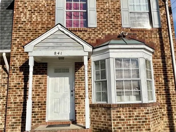 841 Mill Landing Rd, Chesapeake, VA 23322