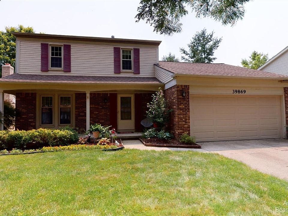 1st image of 39869 Fox Valley Dr