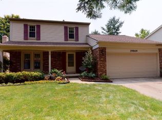 39869 Fox Valley Dr, Canton, MI 48188