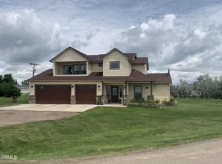 5021 132nd Trl NW #311, Williston, ND 58801