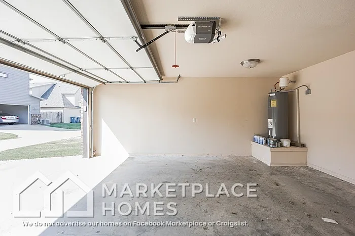 3211 Stonepoint Ave — Photo 26