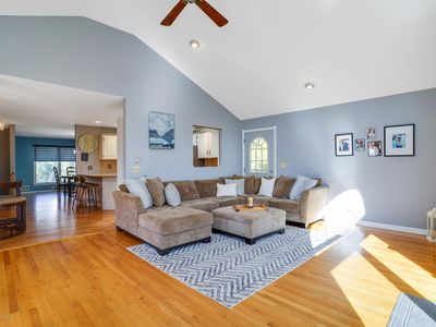 12 Sylvan Dr, Neptune, NJ, 07753
