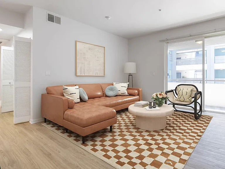 Living Room with Balcony and Har