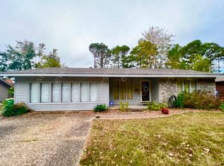 6 Kingspark Rd, Little Rock, AR 72227