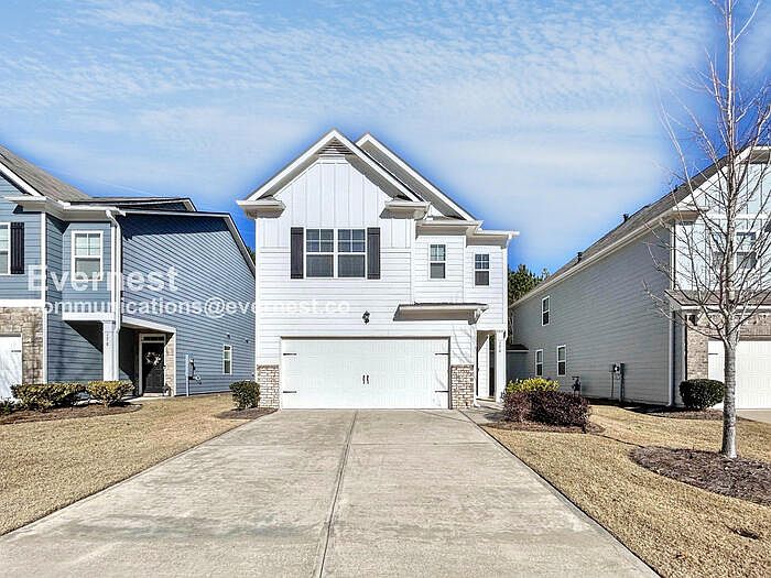 1st image of 176 Woodhouse Cir