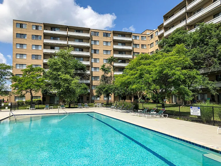 Coppertree Apartments — Photo 13