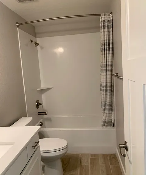1578 Harry Lorenzo Ave — Photo 9
