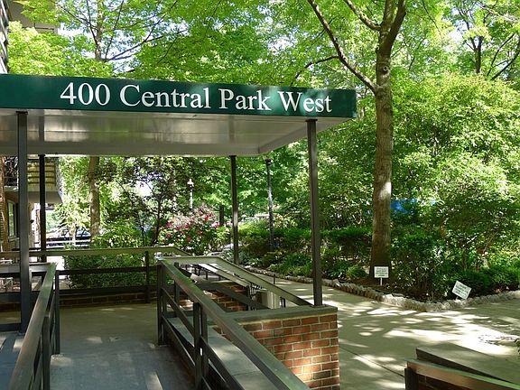 4th image of 400 Central Park W APT 1G