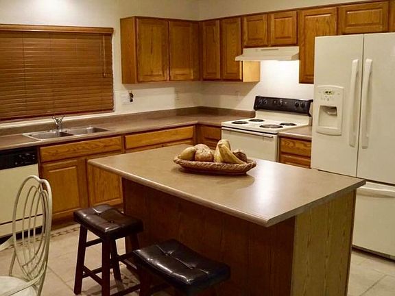 5th image of 15481 W Mauna Loa Ln