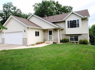 2612 Meadow Oak Ln, Monticello, MN 55362