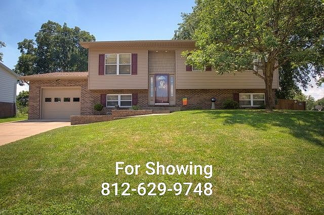 1st image of 7411 Oakpark Dr