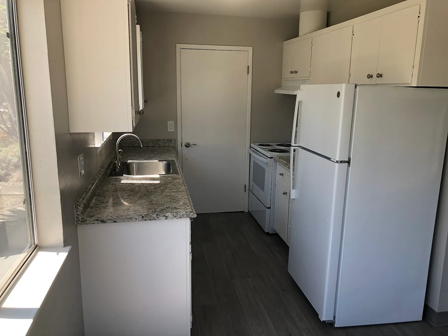 Capitola Hill Apartments — Photo 2
