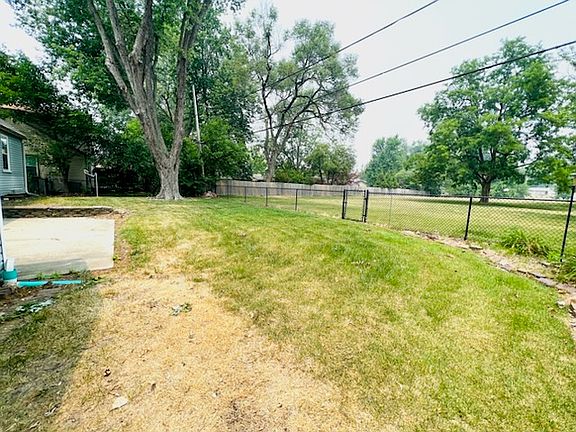 5th image of 1319 W Christine Ave