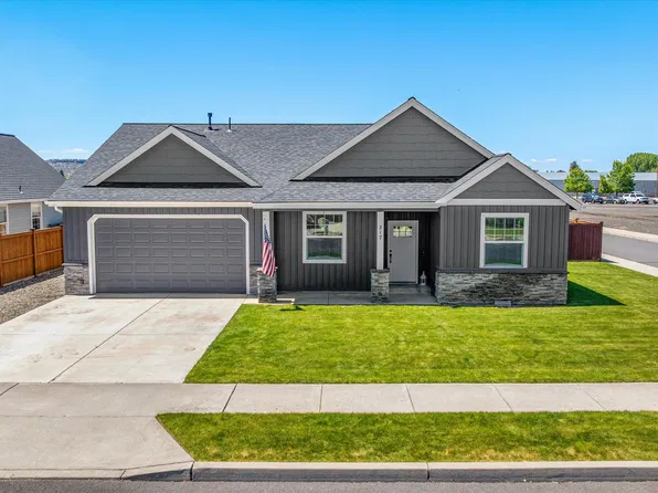 317 SE Pioneer Dr, Prineville, OR 97754