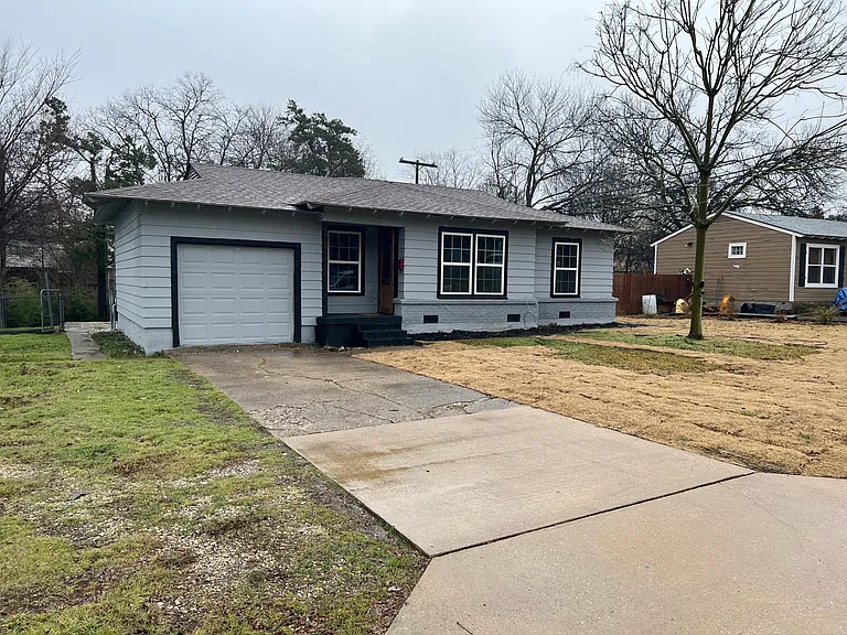 812 Nash St — Photo 1