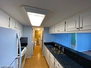 4th image of 2875 Palm Beach Blvd #607C