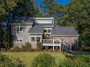 1900 Snug Harbor Dr, Greensboro, GA 30642