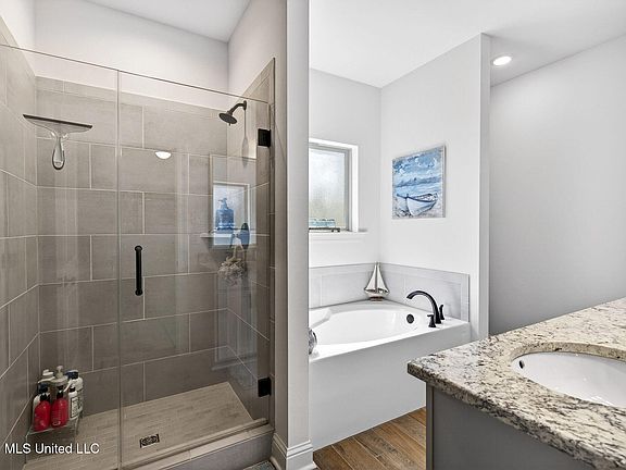 5th image of 7271 S Aberdeen Dr