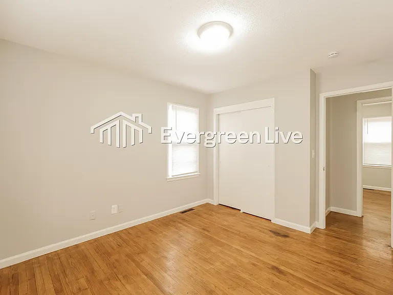 9408 Richmond Ave — Photo 13
