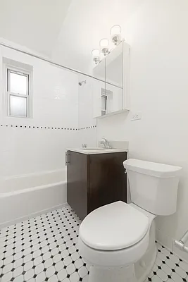 Rented by A&E Real Estate Management | media 4