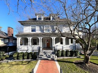 96 Dean Rd, Brookline, MA 02445