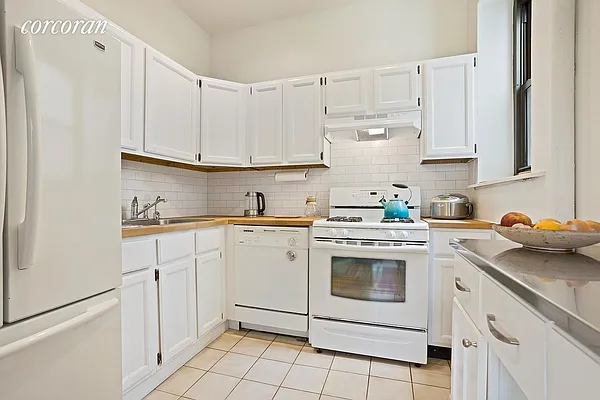 Sold by Corcoran | media 3