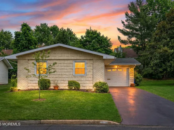 12 Dickinson Road, Brick, NJ 08724