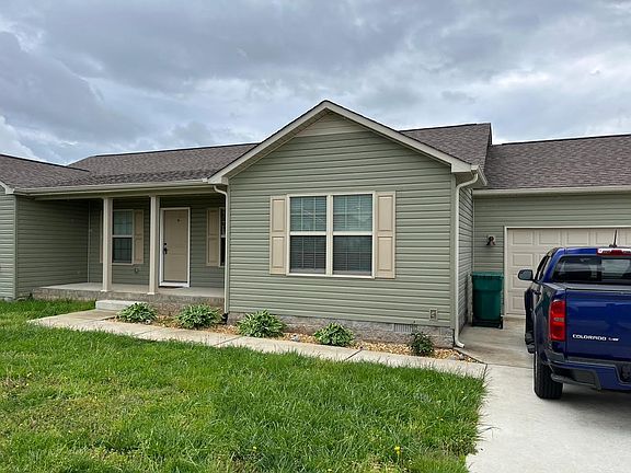 4th image of 503 Strawberry Dr