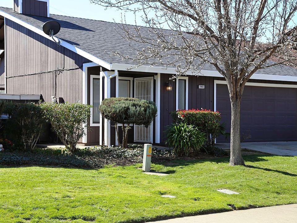 1st image of 7961 Orchard Woods Cir