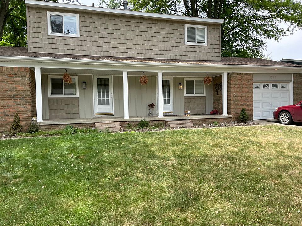 1st image of 5725 Pine Ridge Dr