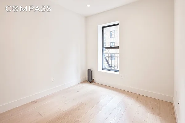 Rented by Compass | media 31