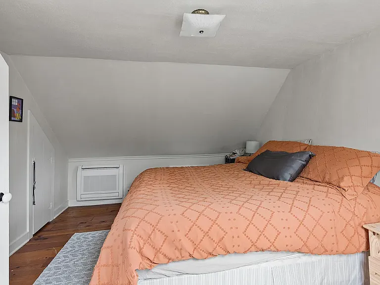 93 Stowe St #1 — Photo 4