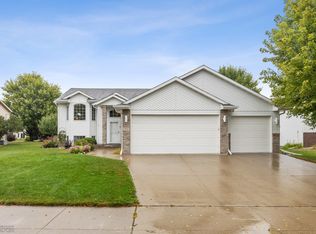120 17th Ave W, West Fargo, ND 58078