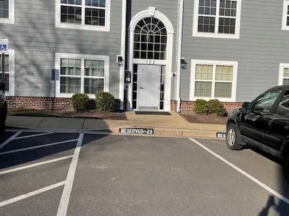 122 Kendrick Pl APT 24, Gaithersburg, MD 20878