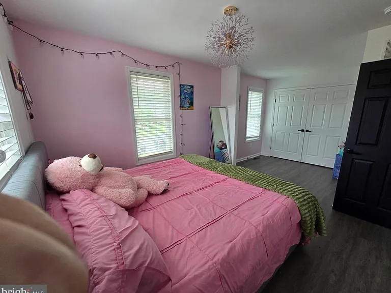 7513 Saffron Ct — Photo 38