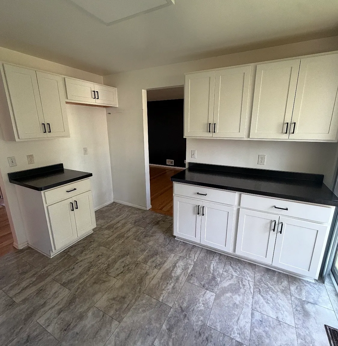 114 Saddlehorn Dr — Photo 4