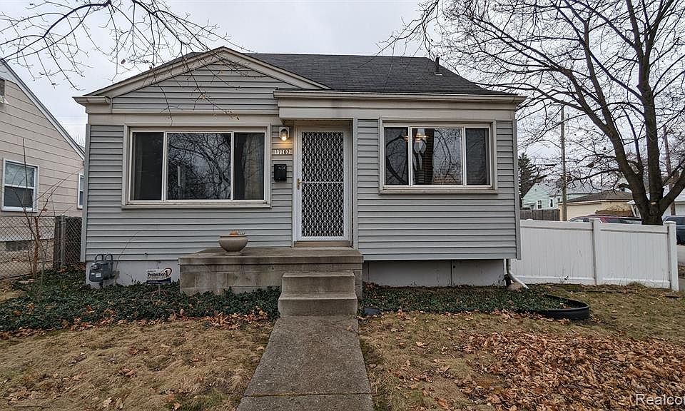 1st image of 17203 Garfield Ave