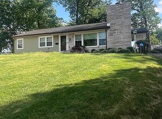 5 White Beech Ct, Ewing, NJ 08618