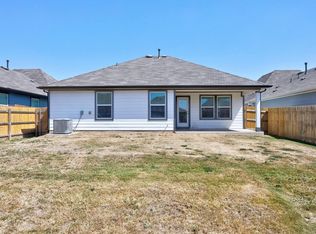 212 Sweetwater Creek Ln, Hutto, TX 78634