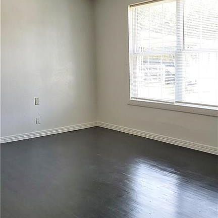 4th image of 1744 Glenn Dr