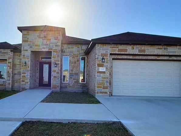 139 Heron Dr, Los Fresnos, TX 78566
