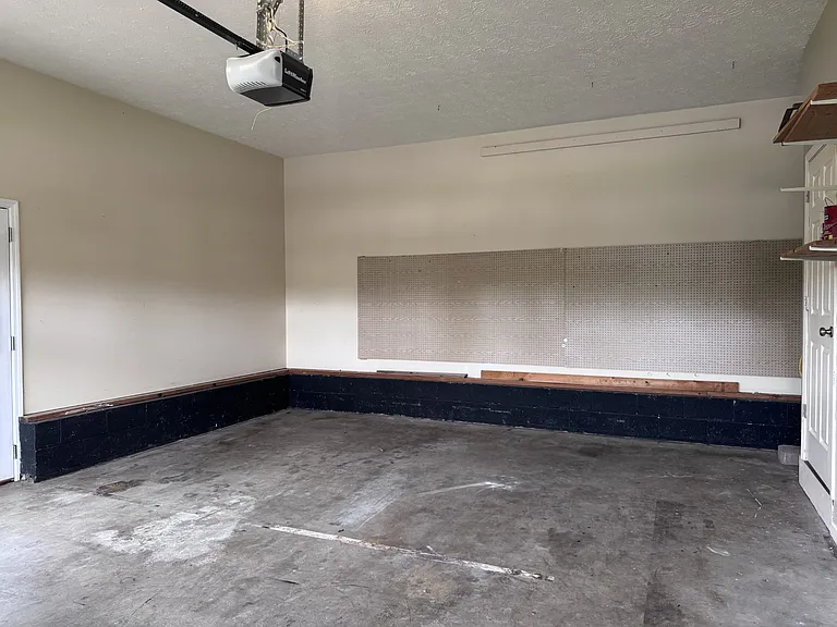 203 Melodie Dr — Photo 22