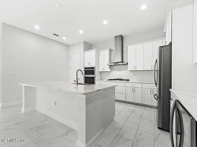 467 Rum Runner Way — Photo 5