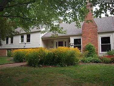 119 Kenton Rd photo 1
