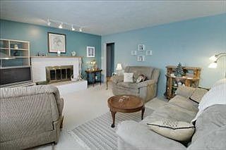 4th image of 3418 Eastern Ave NE